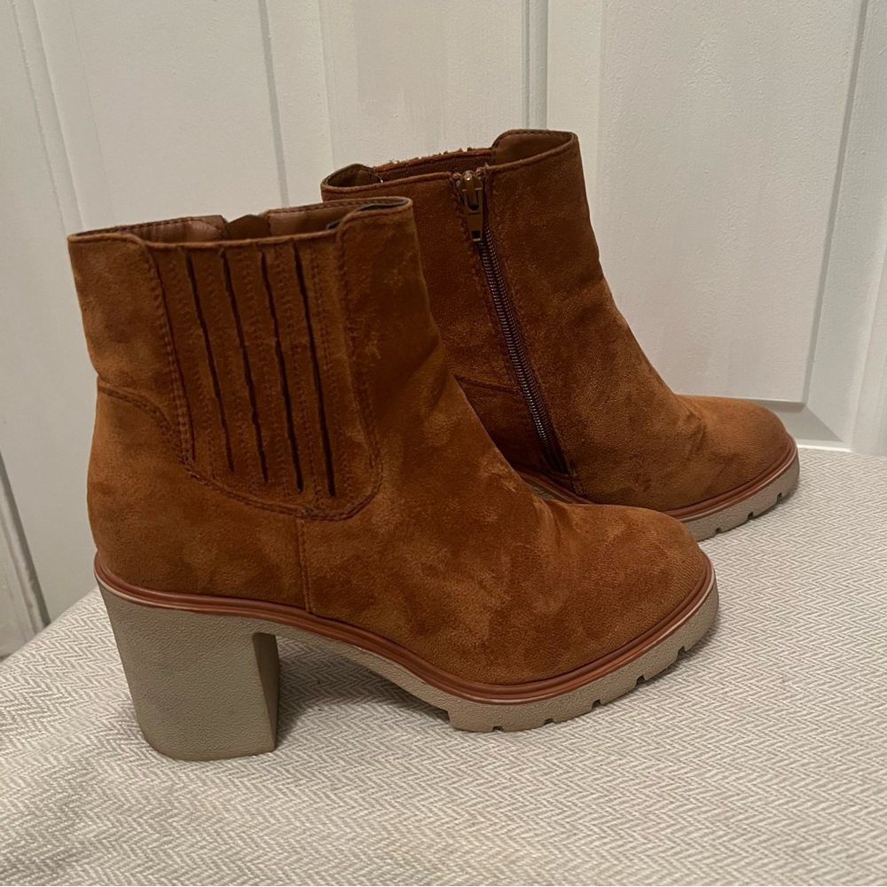 Suede Chelsea Boots